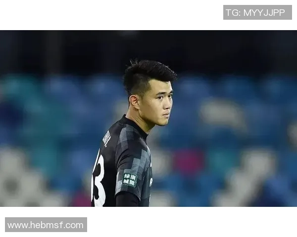 晚成足球明星的精彩瞬间与成就展示图集